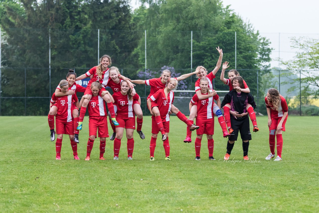 Bild 78 - wCJ SV Steinhorst/Labenz - VfL Oldesloe : Ergebnis: 18:0